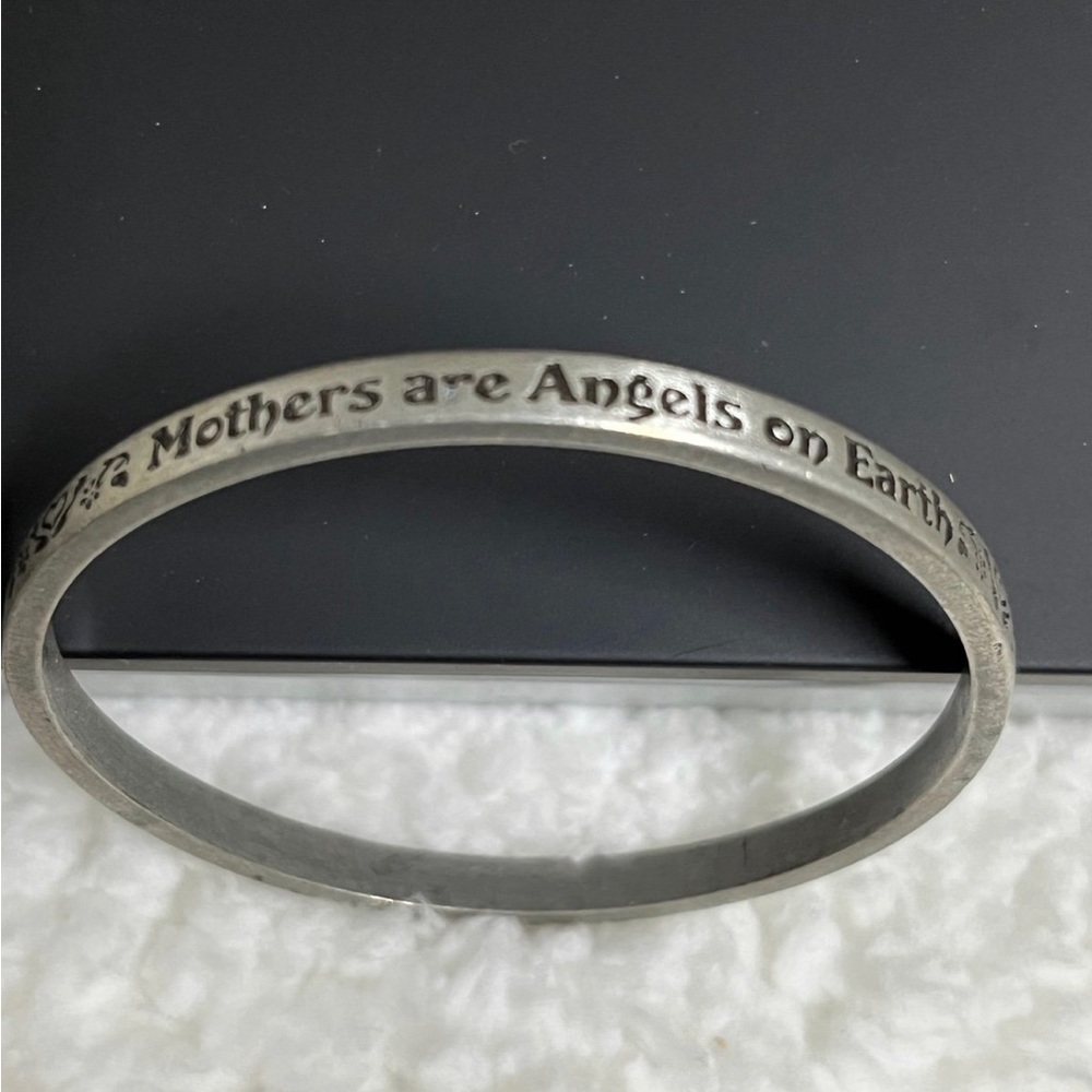 Bracelet “ A mother’s   “